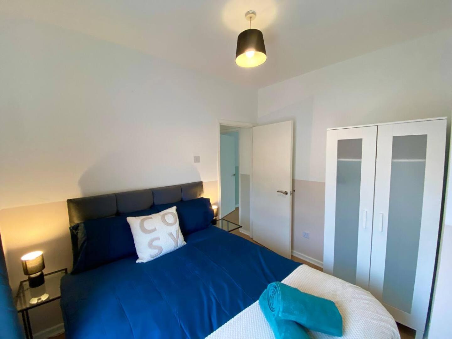 2Br City Side House Belfast Exterior foto